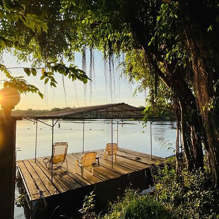 Moon River Resort Phimai Zewnętrze zdjęcie