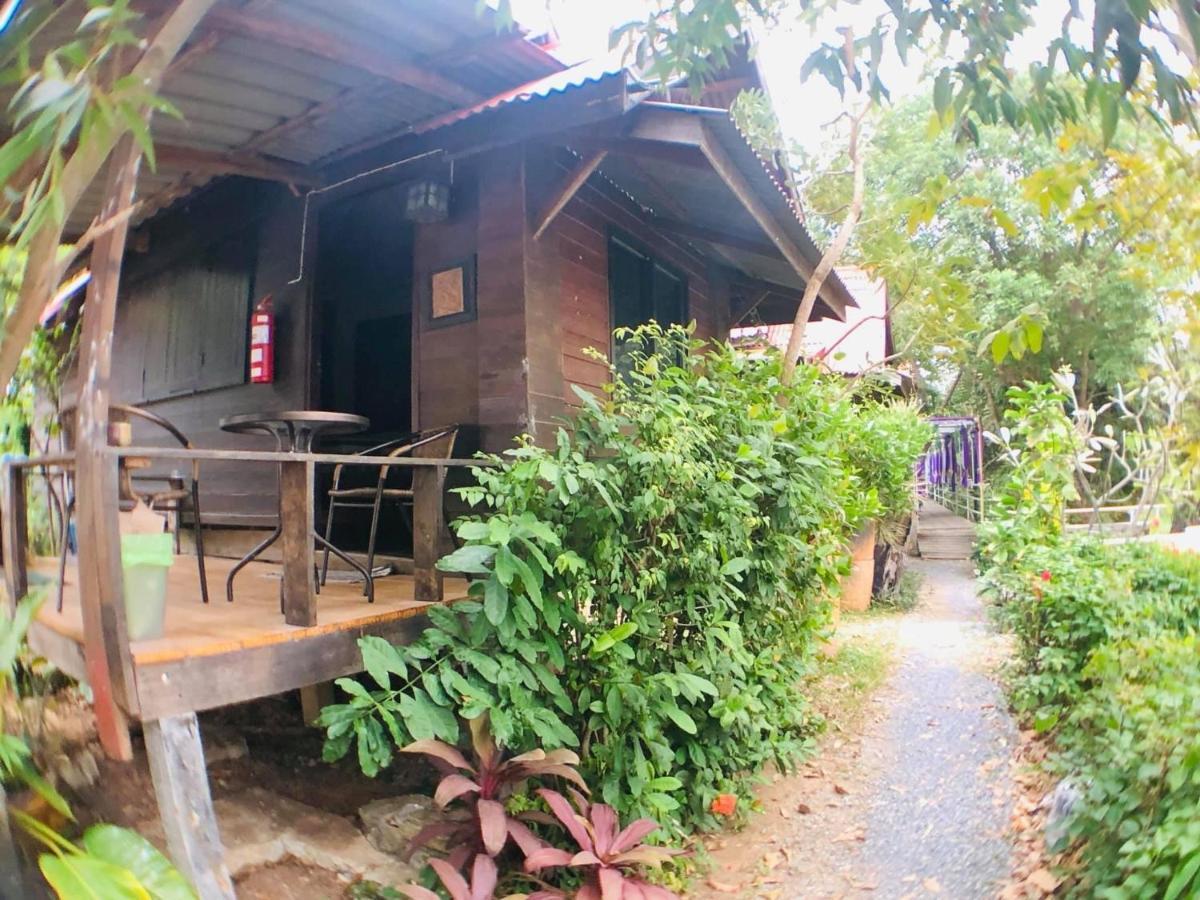 Moon River Resort Phimai Zewnętrze zdjęcie