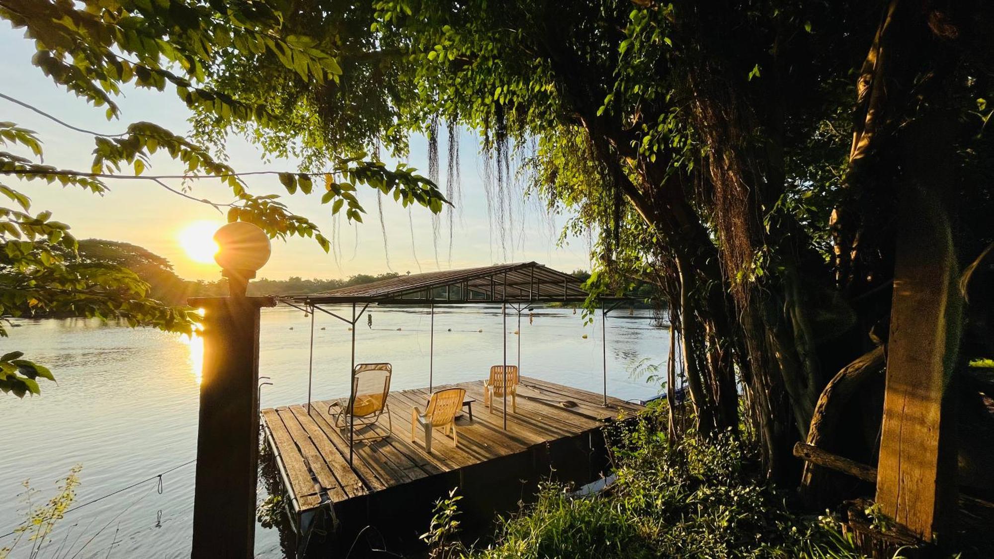 Moon River Resort Phimai Zewnętrze zdjęcie