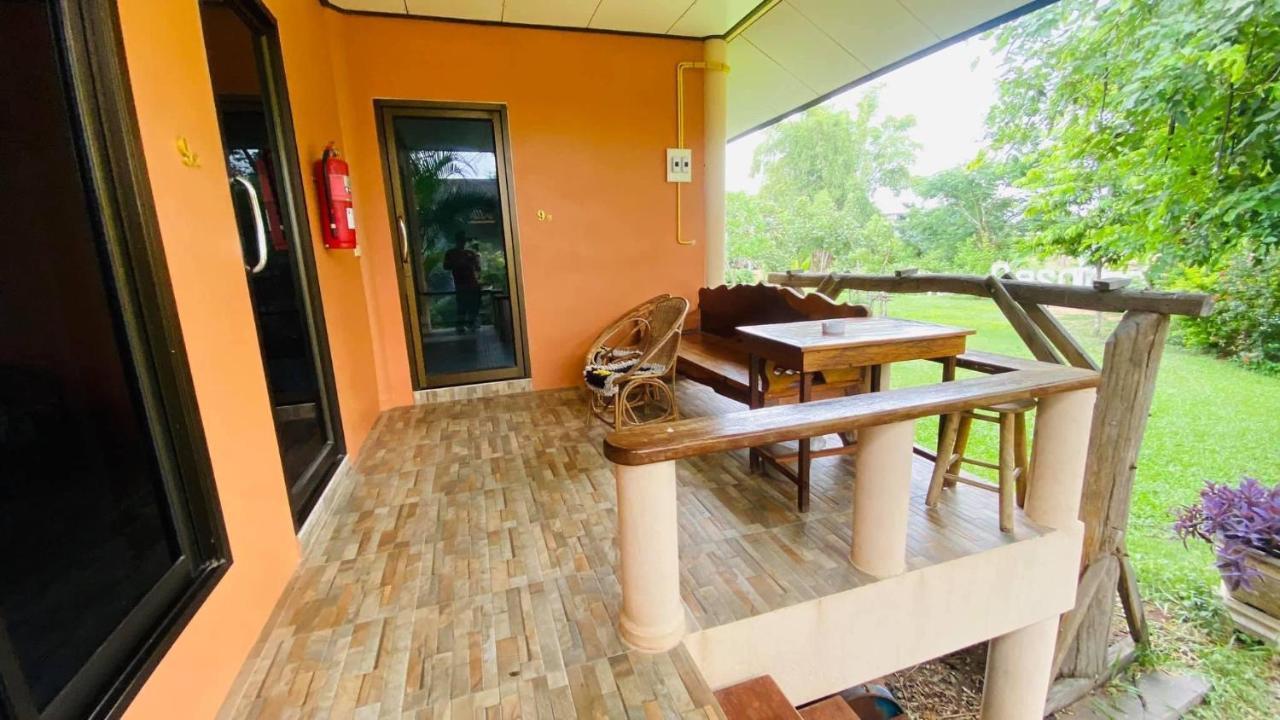 Moon River Resort Phimai Zewnętrze zdjęcie