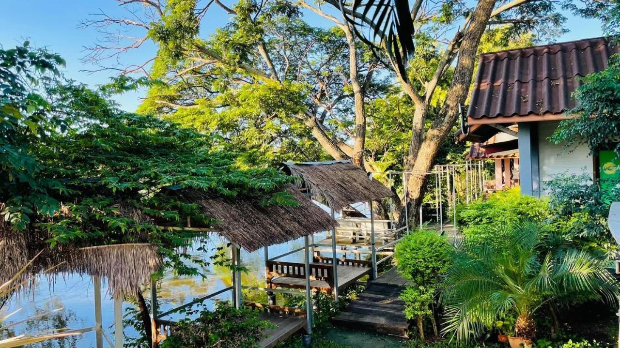 Moon River Resort Phimai Zewnętrze zdjęcie