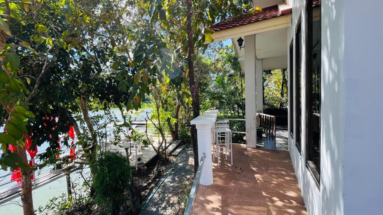 Moon River Resort Phimai Zewnętrze zdjęcie