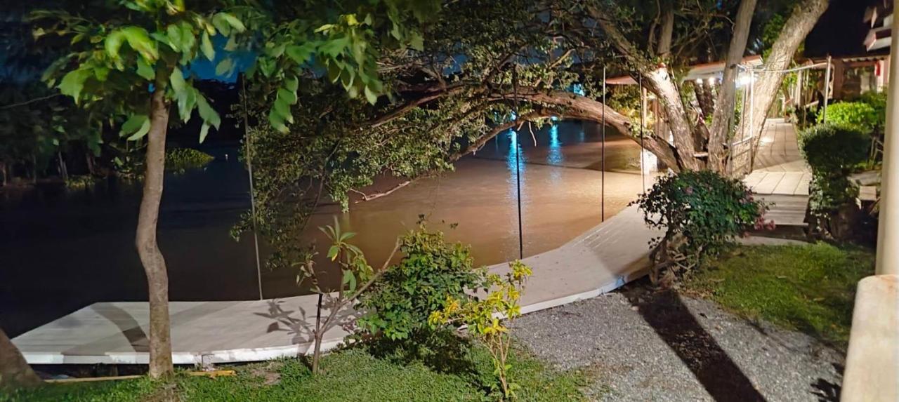 Moon River Resort Phimai Zewnętrze zdjęcie